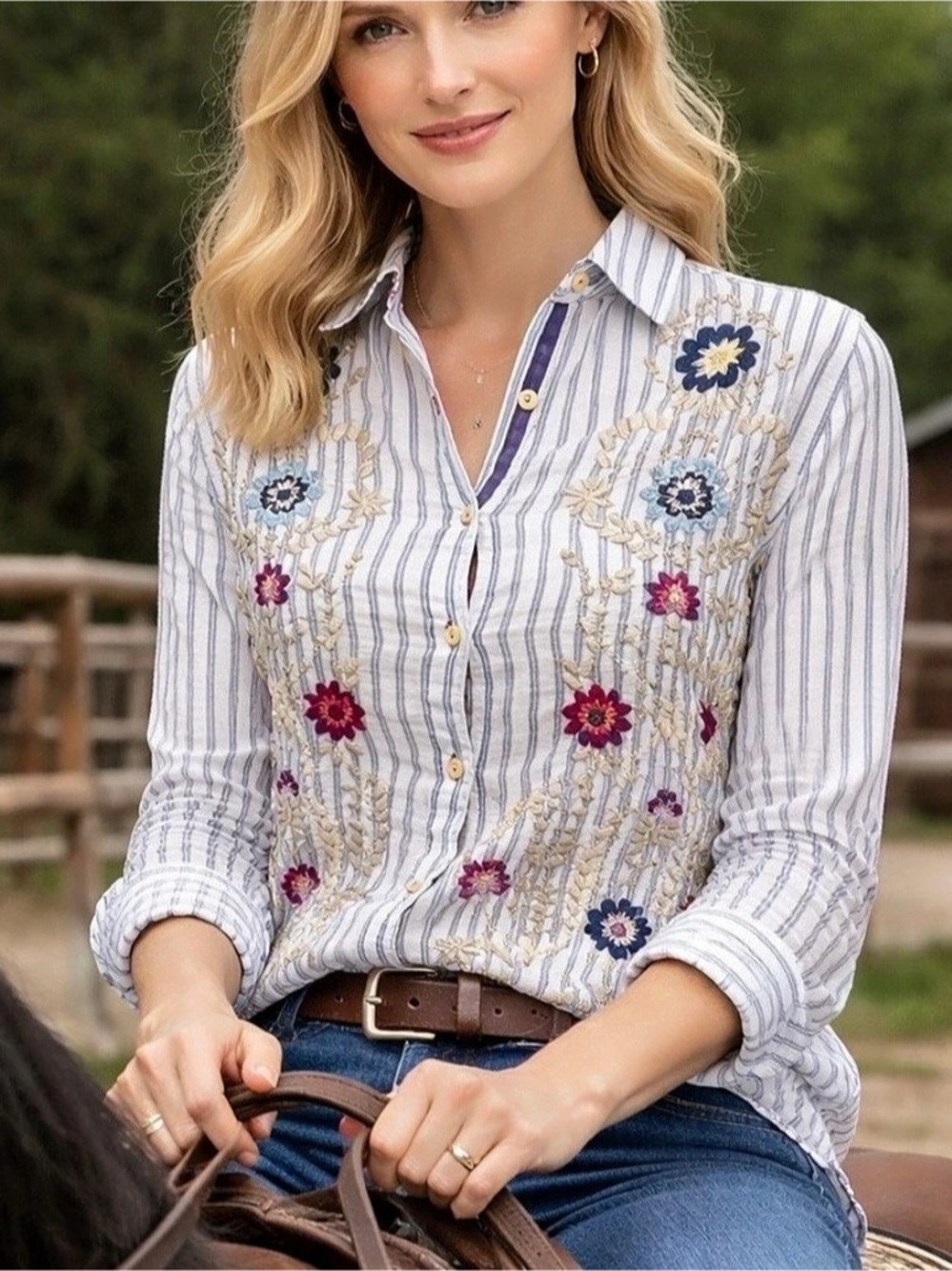 Johnny Was Embroidered Striped Button-Up in White & Blue Size Small